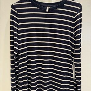 Banana Republic Long Sleeve Top
